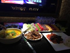 -温莎KTV(珠江路店)