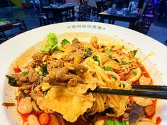 -顺水湾·牛肉牛杂火锅(驾鹤店)