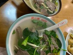 -小姜锅贴(凤凰街店)