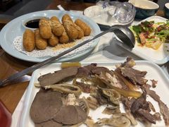 -乡土黄·鲜牛肉火锅·小龙虾(兴业街店)