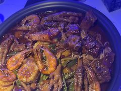 -徐记小怪兽肉蟹煲店(哈西万达金街店)