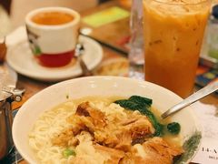 牛肉汤面（公仔面）-金华冰厅