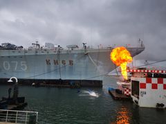 -泰达航母主题公园