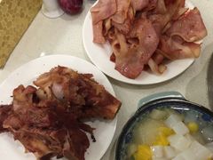 -泉福居酱骨头自助广场(南大街商业步行街店)