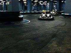 -e赛道卡丁车