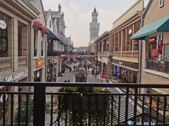 -王府井奥莱临潼小镇(临潼店)