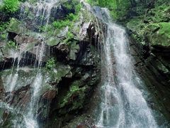 -藏龙百瀑风景区