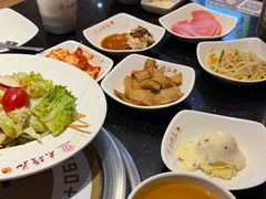 -木槿花韩式炭烤·熟成肉工坊(孙文东路店)