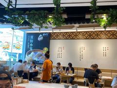 -馋三尺蟹粉小笼(人民广场店)