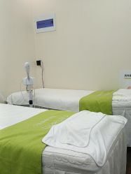 -凡碧诗毛孔清洁收细