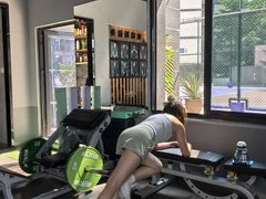 -帕瑞斯女子塑形健身(集美店)