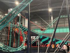 -极限PLAY运动娱乐新世界·团建派对潮玩休闲馆·室内蹦极高空游乐园
