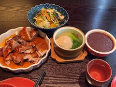 -古都历食南京菜·烤鸭·鸭血粉丝·汤包(南京博物院店)