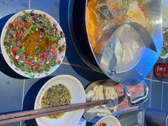 -由衷贵州酸汤牛肉火锅(新桥店)