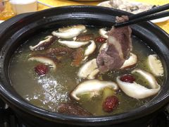 牛肉-濠轩阁特色生蚝火锅(水湾路店)