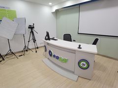 -上海市黄浦区教育学院附属中山学校