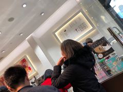 -VENCHI 闻绮(上海佛罗伦萨小镇店)