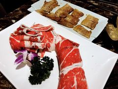 -猪啊牛呀羊啊铜盘烤肉(正大广场店)