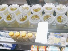 -正飞鲜奶(吐鲁番路店)