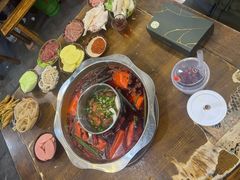 -正南齊北重庆老火锅(光华村直营店)
