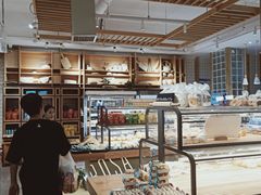 面包甜点陈列柜-罗莎蛋糕(魔法师司门口店)