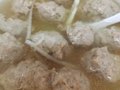 酸笋肉羹汤-津品味小吃(大学湾店)