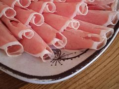 -毛辣果·贵州红酸汤牛肉火锅(西单店)