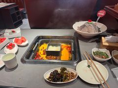 -洞子口重庆鲜货火锅(楚翘城旗舰店)