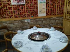 -东北农家院·铁锅炖(莘庄店)