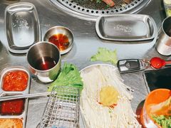 -马路牙子烧烤音乐酒馆(望京店)