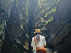 -梭布垭石林景区