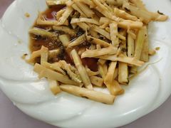 -天乐农家鱼头王(天目湖店)