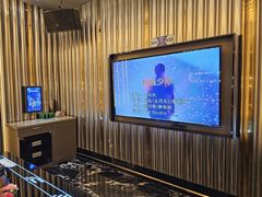 -星璨火吧KTV聚会餐厅(华清广场店)