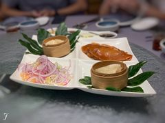 -梧桐北京烤鸭·铜锅涮肉(海岸城店)