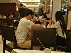 -东方红海鲜百汇(国际大厦店)