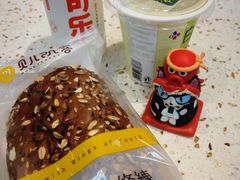 -全家便利店(王府井大街店)