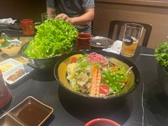 -山川小町·极番烧肉(新地假日广场店)