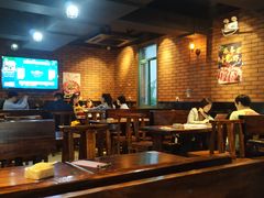 大堂-新疆烧烤王(广灵店)