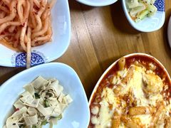 -亲昵春川鸡排(韩国美食街店)