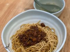 卤肉拌面-顾一碗馄饨·烧麦(儿童医学中心店)