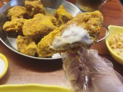 -BHC炸鸡(明洞总店)