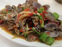 -覃记海鲜美食餐厅