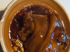 -八府香鸭·啫啫煲(华山路店)