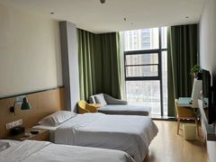 -青皮树酒店(合肥瑶海区新安江路龙岗地铁站店)