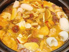 -一朵菌·野生菌探索家火锅(南亚店)