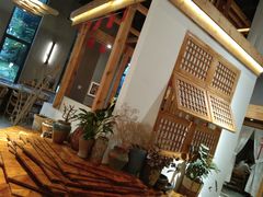 -墨居上隐·院子里火锅(峨眉店)