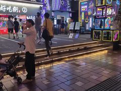 -八一路好吃街(雨田商务大厦店)