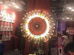 -爱丽丝冒险奇遇记
