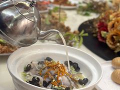 -轩记海鲜餐厅·四十五年老字号·经典粤菜(西区彩虹店)