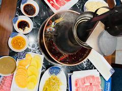 -楼外楼大刀肉传统火锅居(繁荣路店)